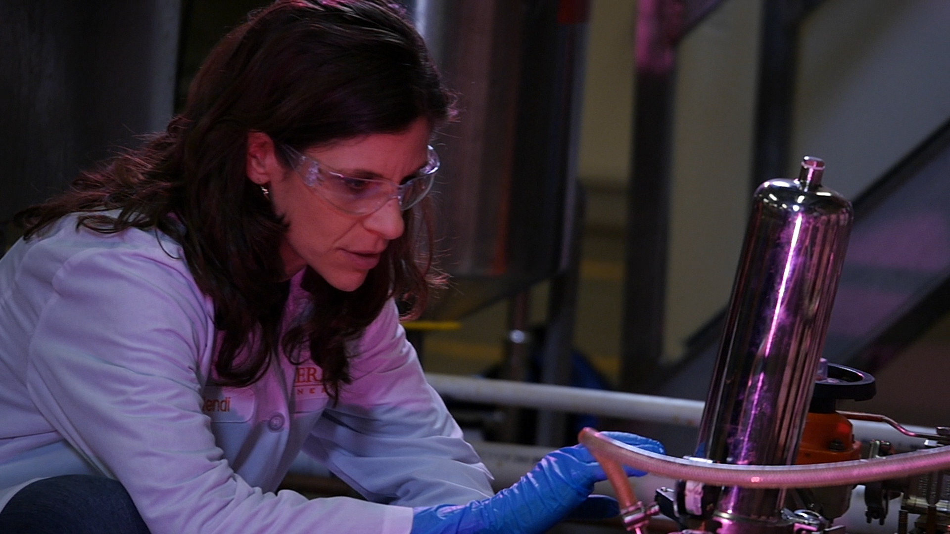 Cerion Scientist working with nanomaterials in the manufacturing plant.